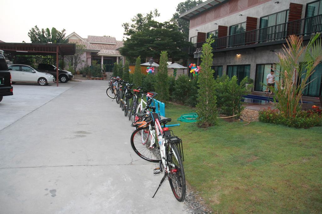 הואה הין The Bike Loft Family Hostel מראה חיצוני תמונה